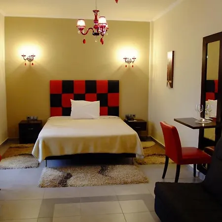 Faraggi فندق Simvolí