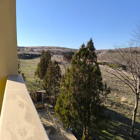 Faraggi Ξενοδοχείο Συμβολή