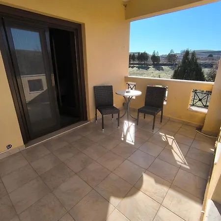 فندق Faraggi Simvolí