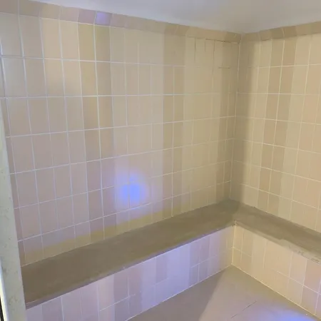 Faraggi Συμβολή