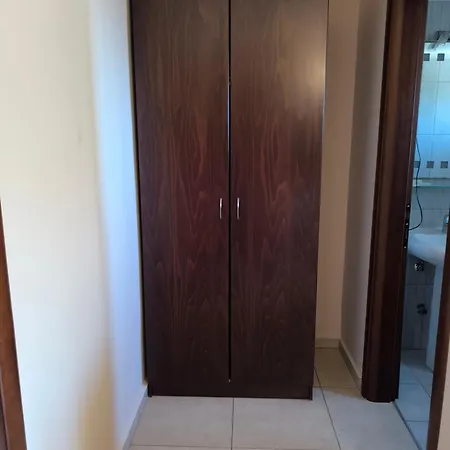 Faraggi Συμβολή